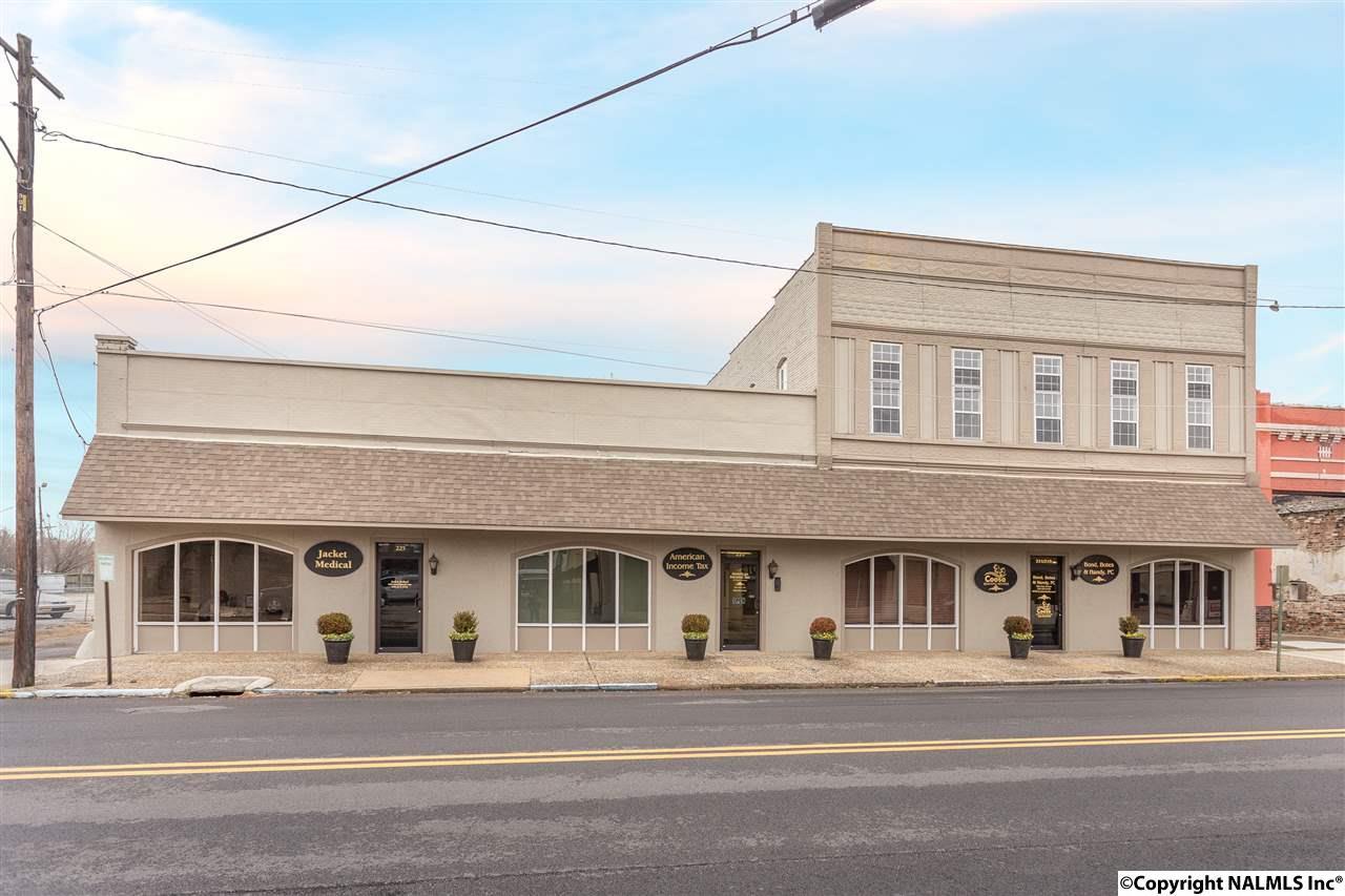 225 4TH STREET - Photo 1