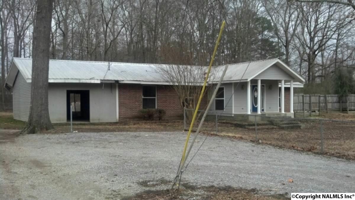 804 Howe Blvd - Photo 1