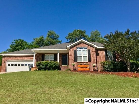 2692 Hawthorne Circle - Photo 1