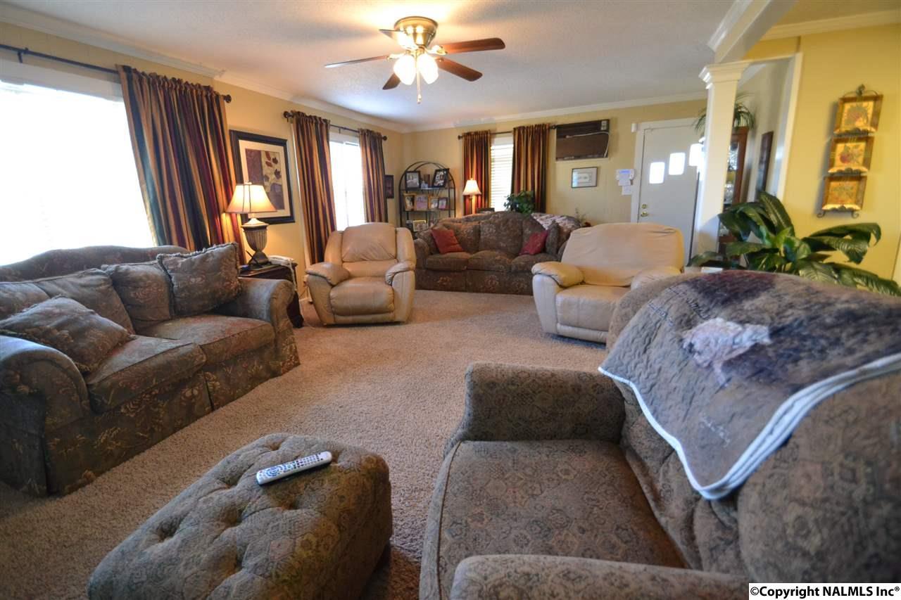 1104 Bruce Street - Photo 1