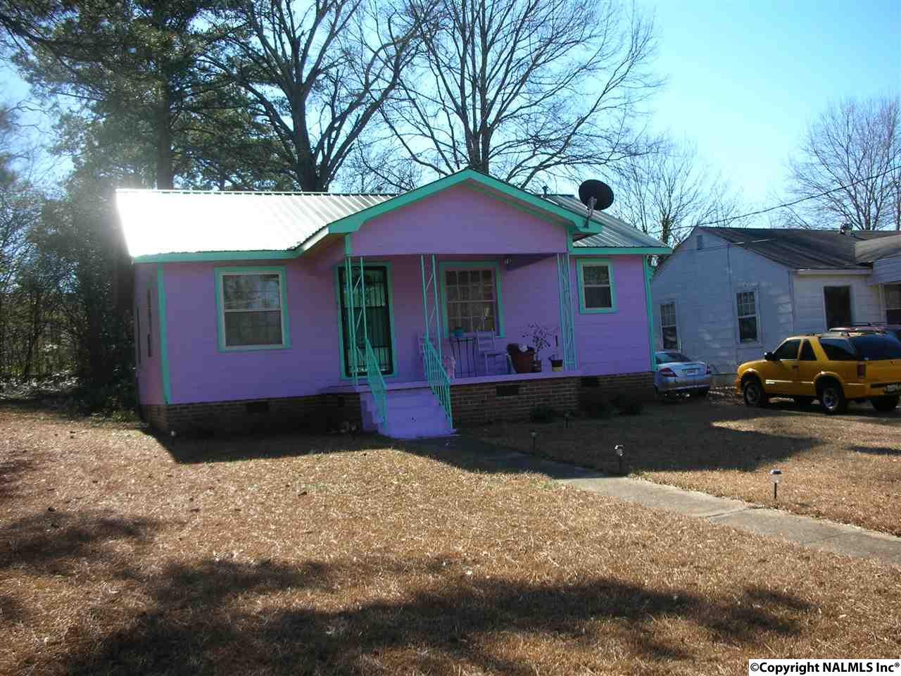 1421 Eastview Avenue - Photo 1