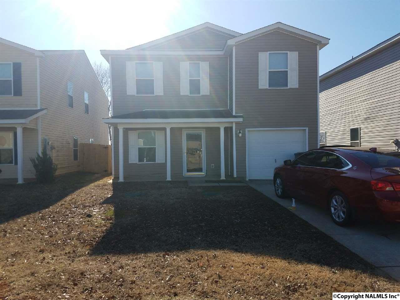 122 Cloverbrook Drive - Photo 1