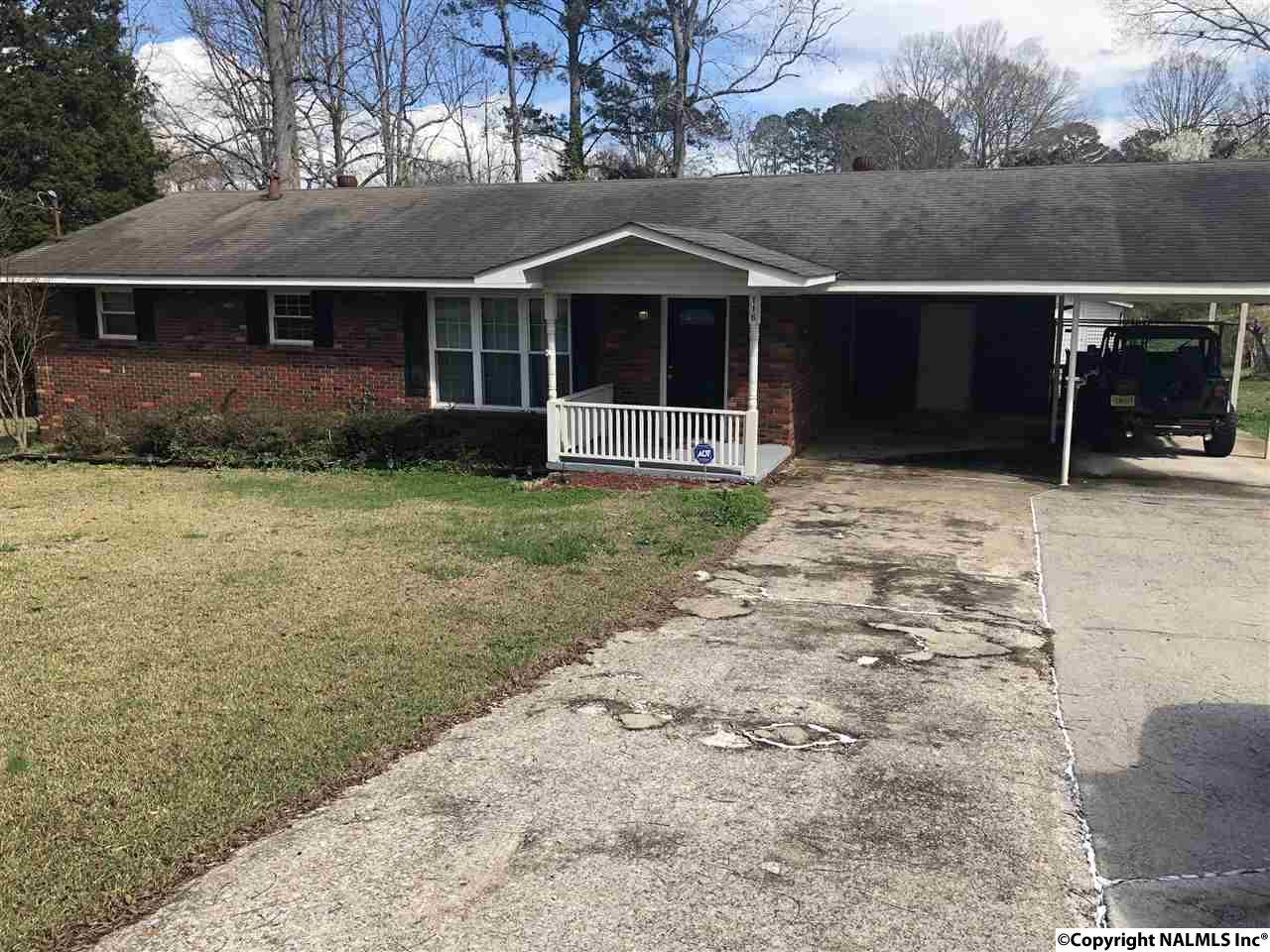 116 Larkhaven Drive - Photo 1