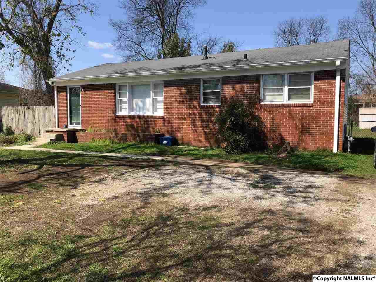 1319 Oakwood Avenue - Photo 1