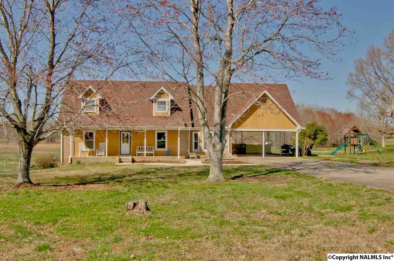660 Hunter Road - Photo 1