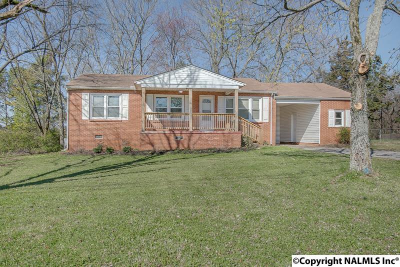 609 Jordan Lane - Photo 1