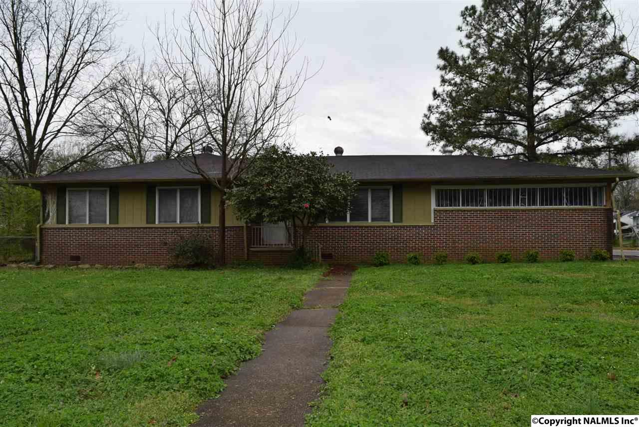 401 Madison Court - Photo 1