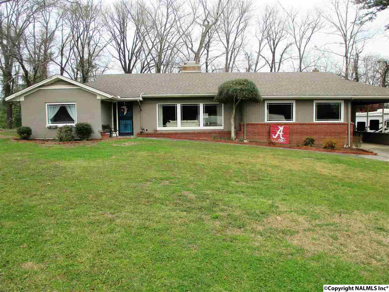 2613 Red Oak Road - Photo 1