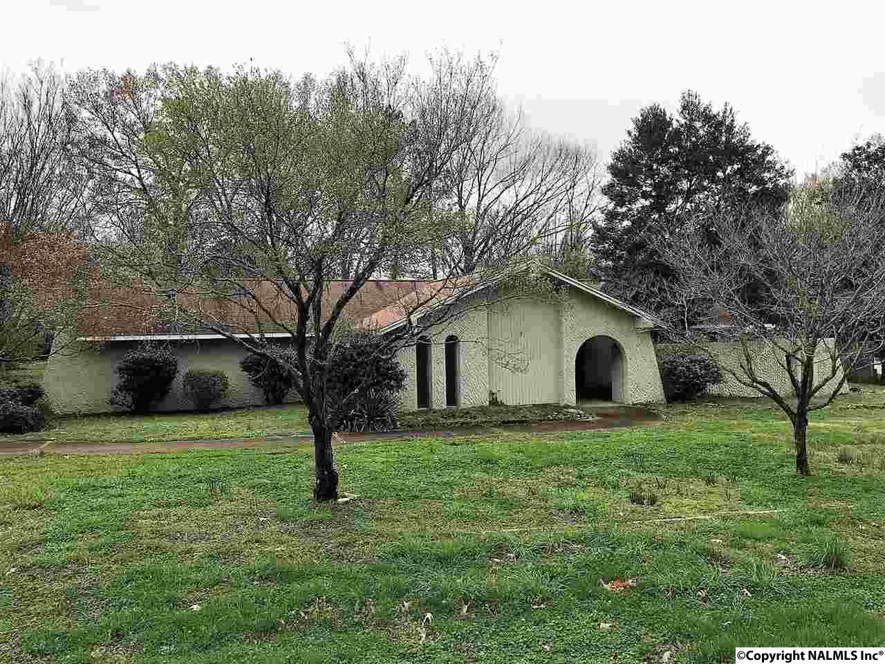 2502 Arrowwood Drive - Photo 1