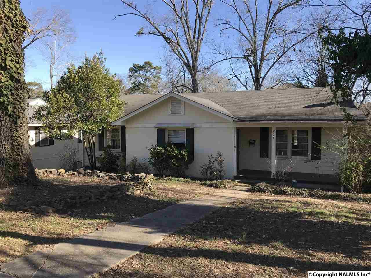 521 Grand Avenue - Photo 1