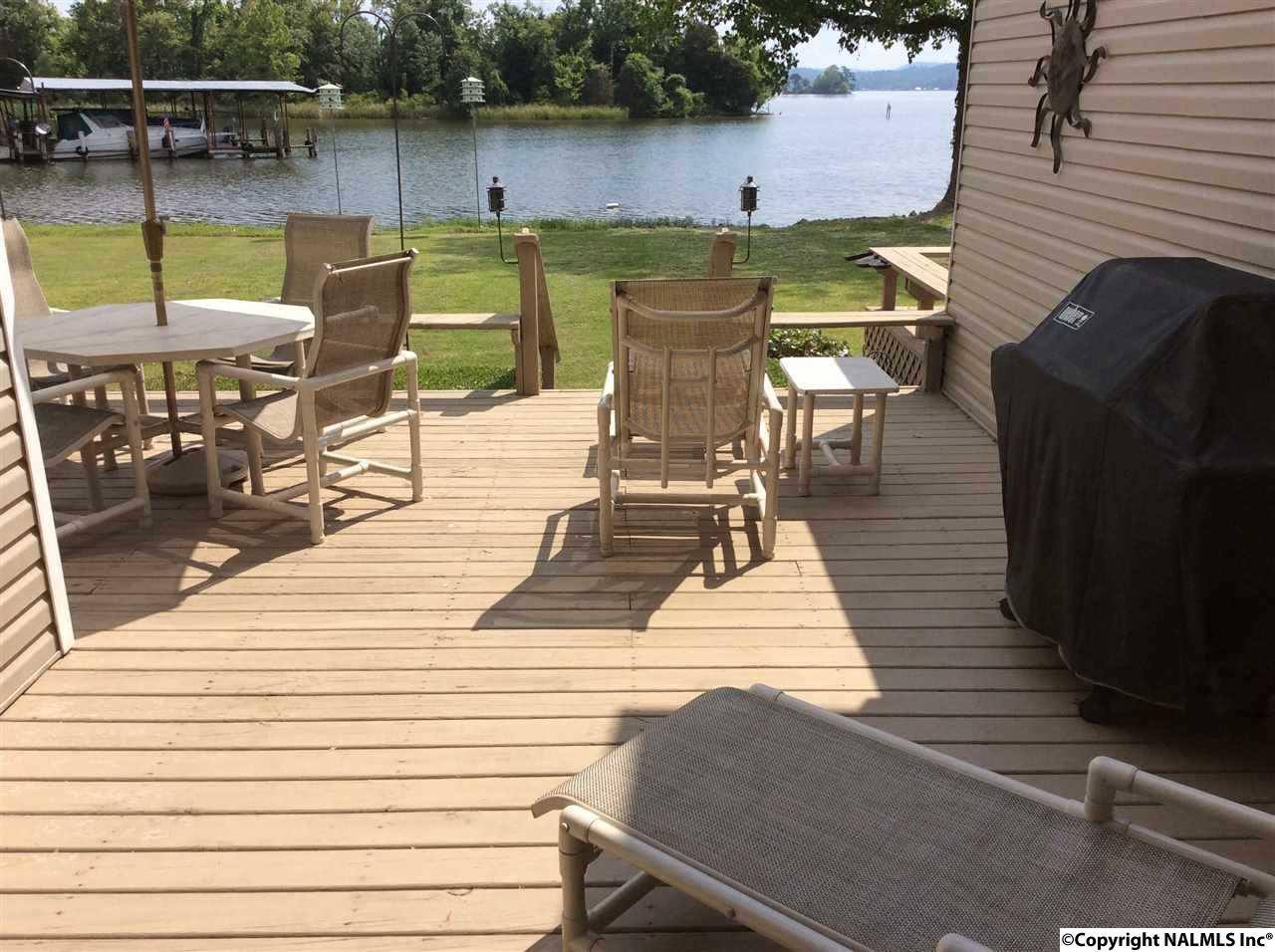 38 Riverbend Circle - Photo 1