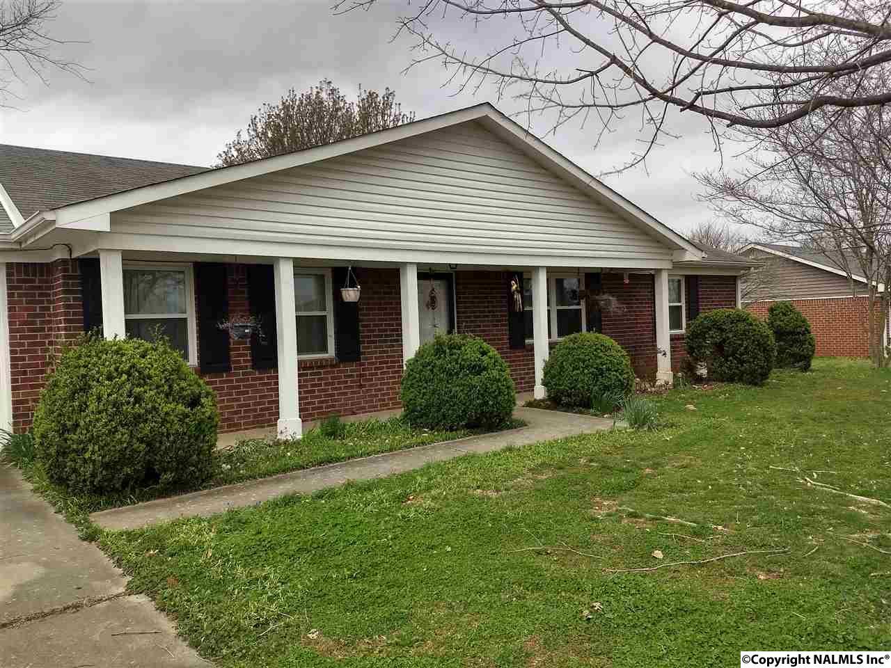 118 Piper Lane - Photo 1