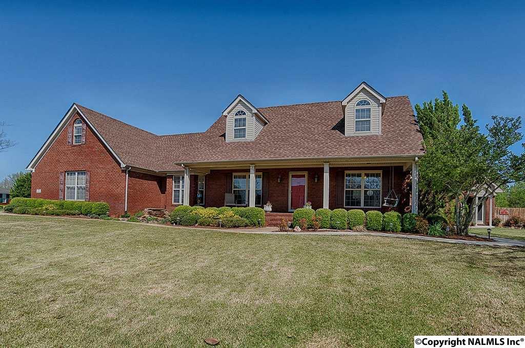1913 Lillian Drive - Photo 1