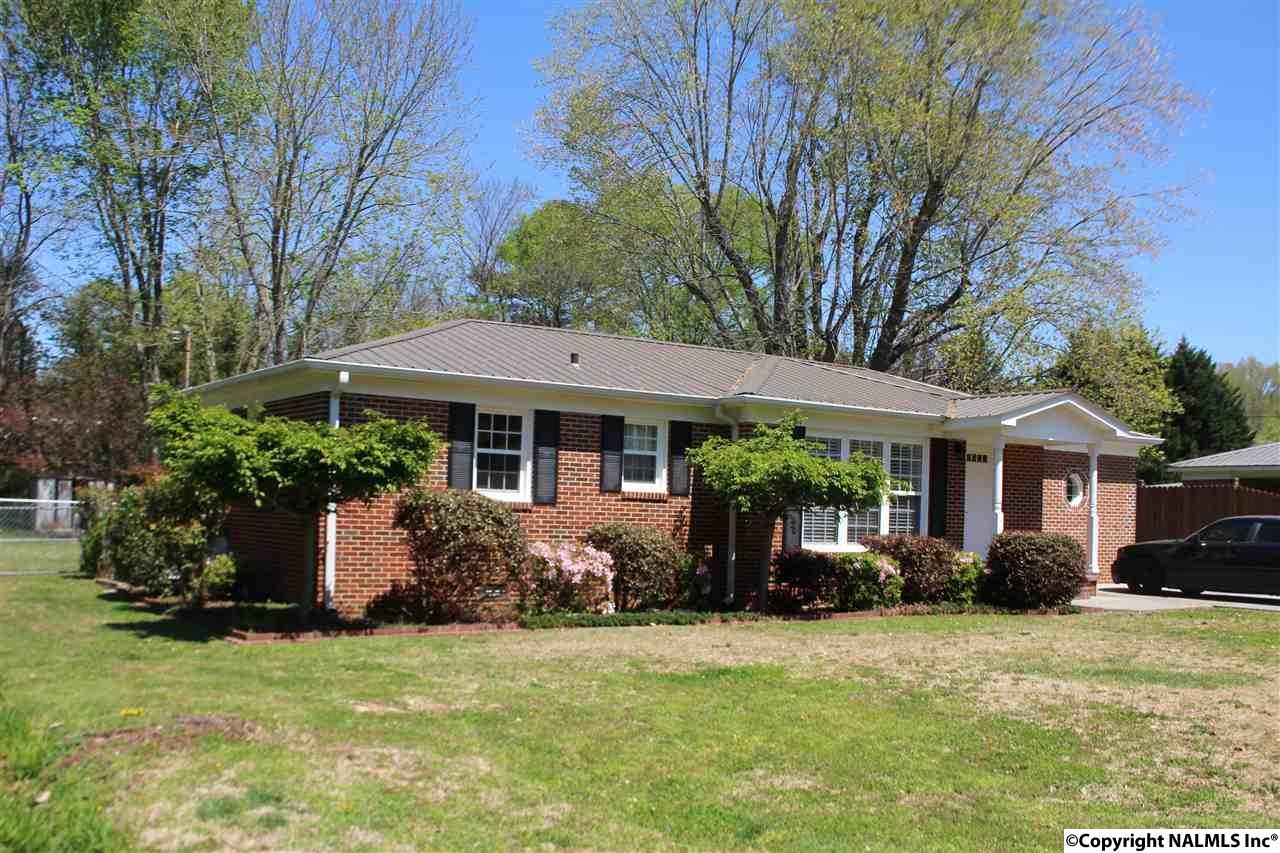 411 Franklin Street - Photo 1