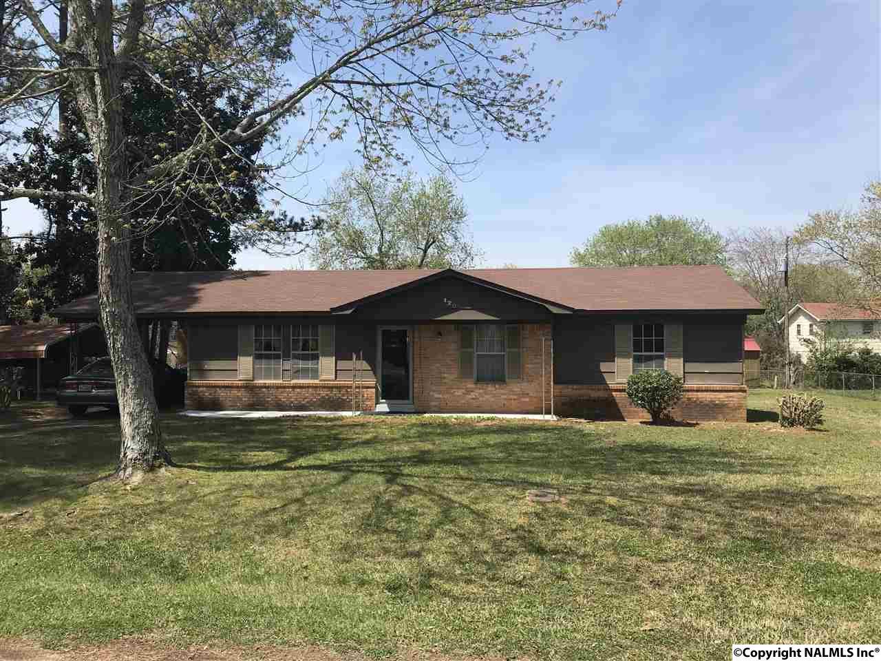 120 Edinburgh Drive - Photo 1