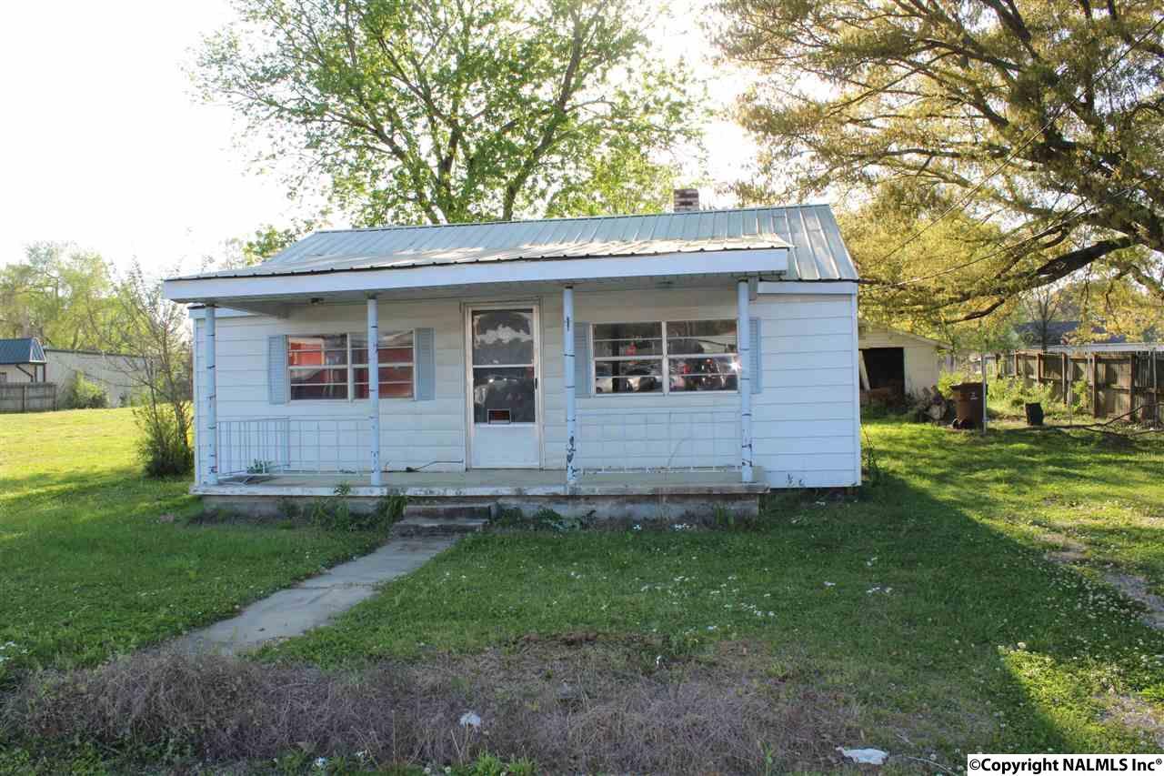 401 Rooks Street - Photo 1