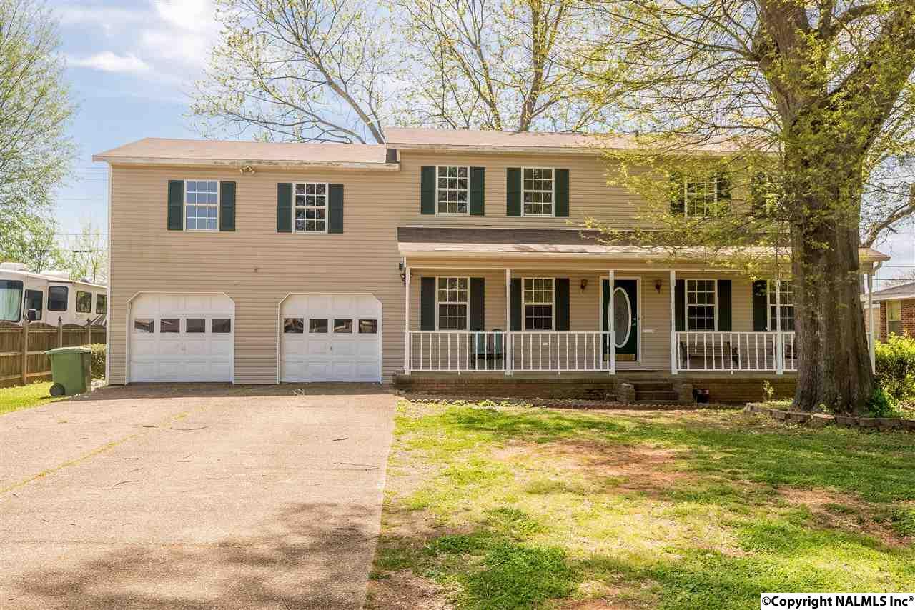 912 Tyler Avenue - Photo 1