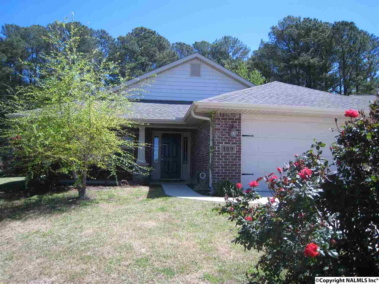 109 Kings Cove Circle - Photo 1