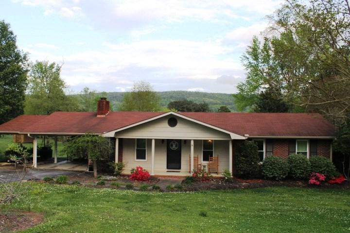 2913 Forest Avenue - Photo 1