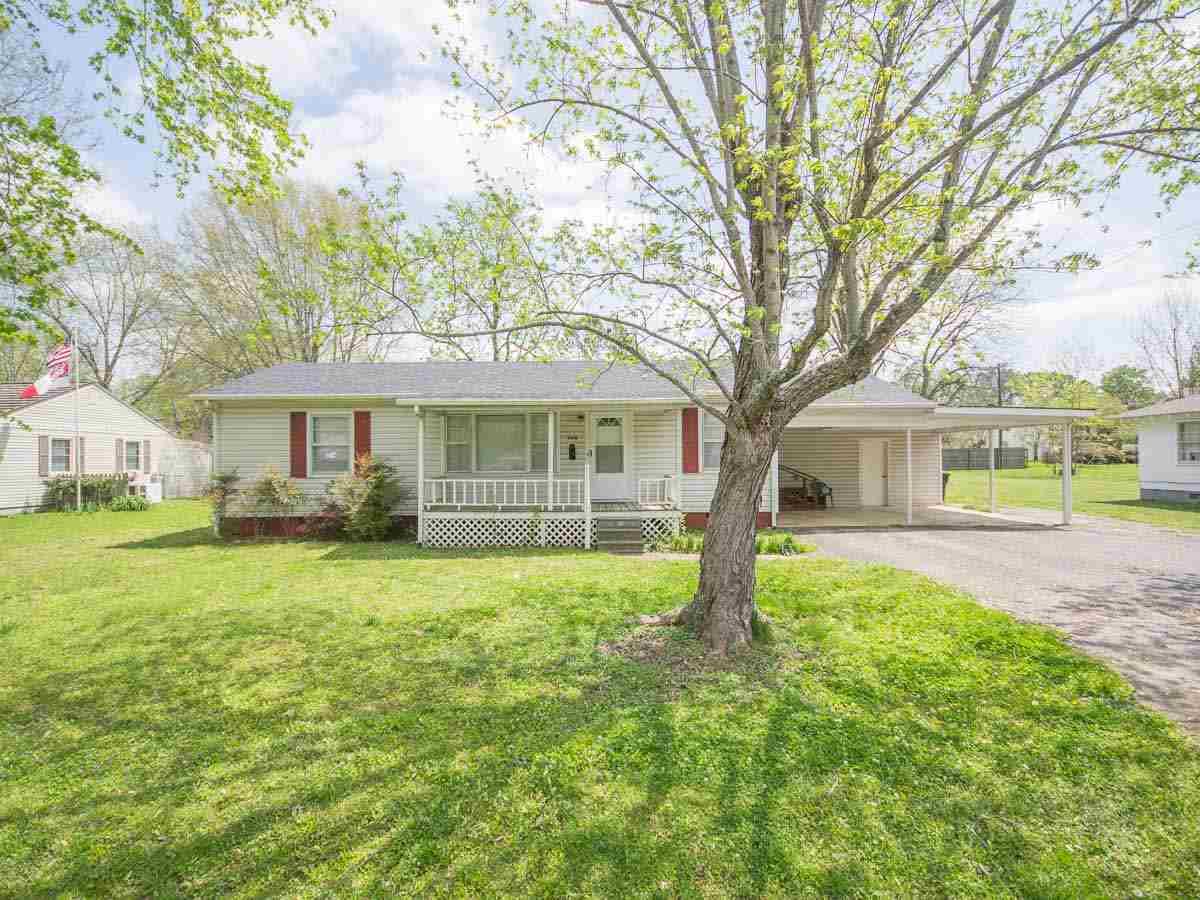 327 Shaw Street - Photo 1