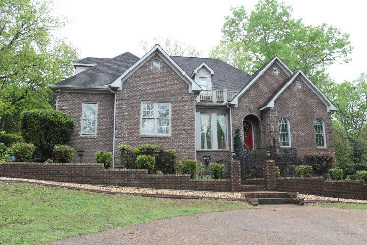 906 Driver Lane - Photo 1