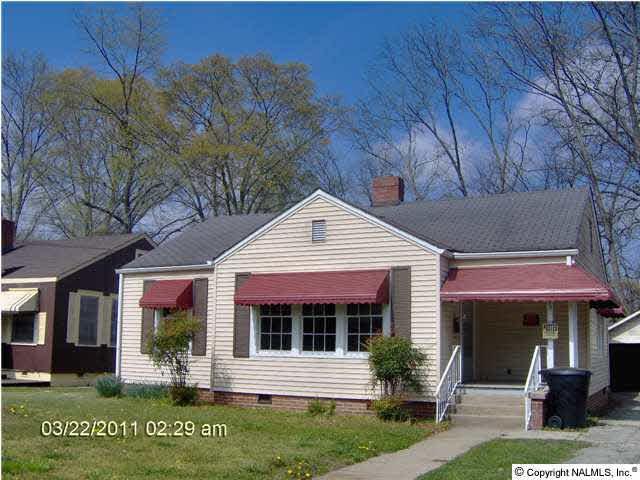 206 Mary Street - Photo 1
