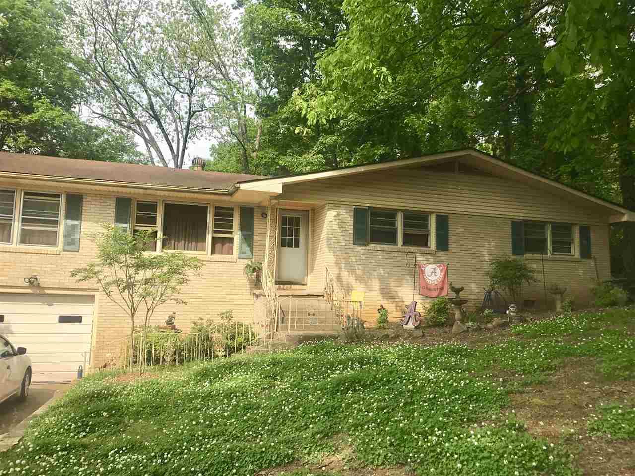 604 Douglas Lane - Photo 1