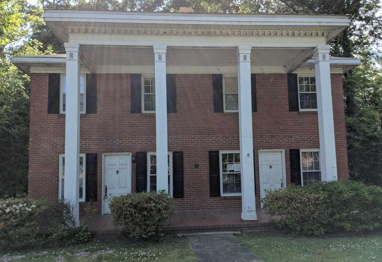 107 Argyle Circle - Photo 1