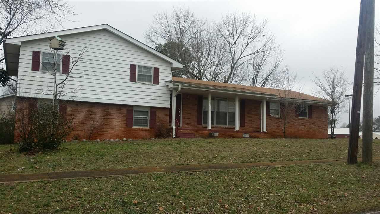 2307 Oakwood Road - Photo 1