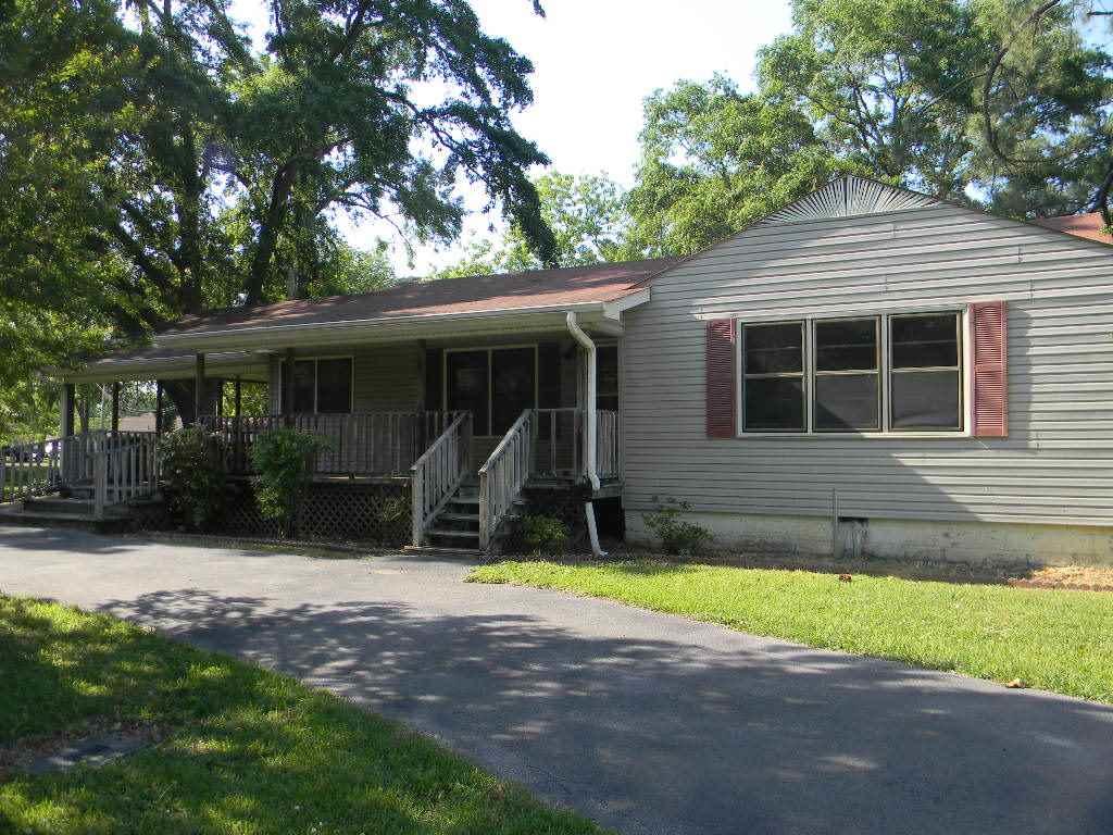 503 Curry Street - Photo 1