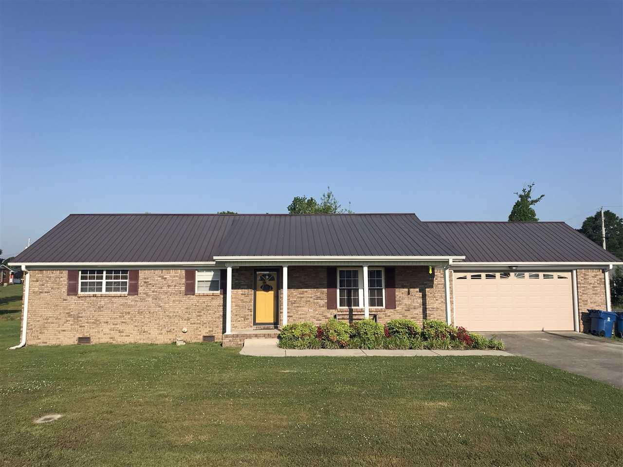 907 Linda Street - Photo 1