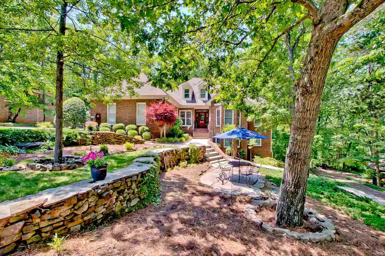 3130 Heatherhill Drive - Photo 1