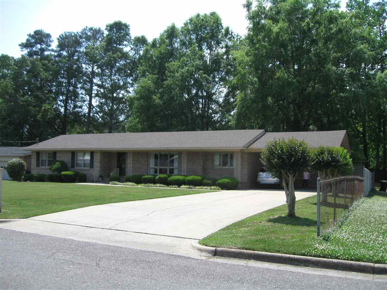 320 Manor Street - Photo 1