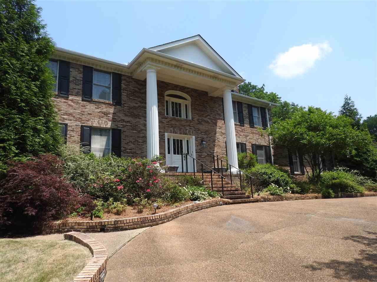1309 Chandler Road - Photo 1