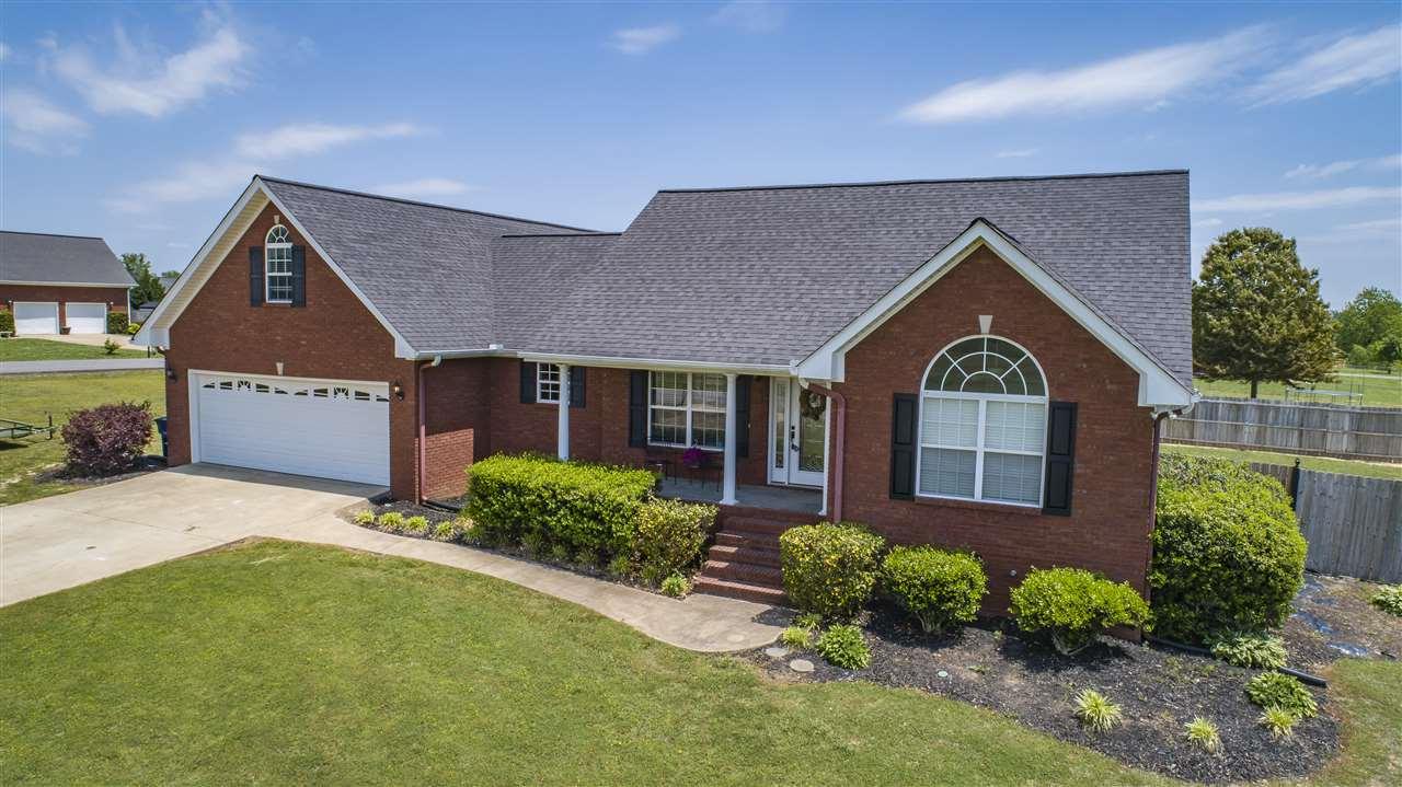 463 Thompson Avenue - Photo 1
