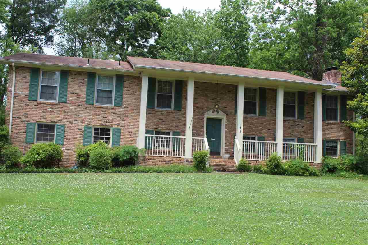 204 Spring Valley Court - Photo 1