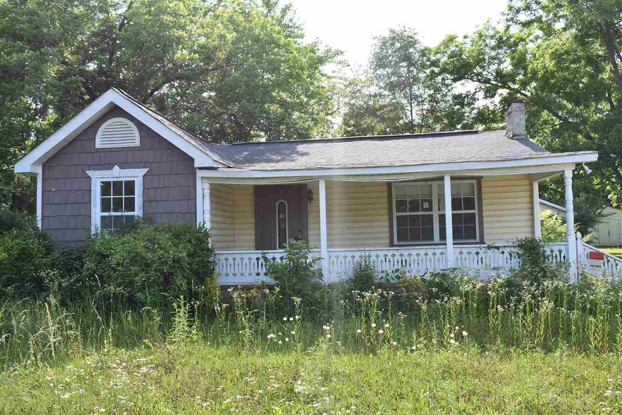 469 Dailey Street - Photo 1