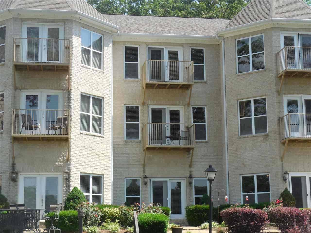 687 B Lakewood Drive - Photo 1