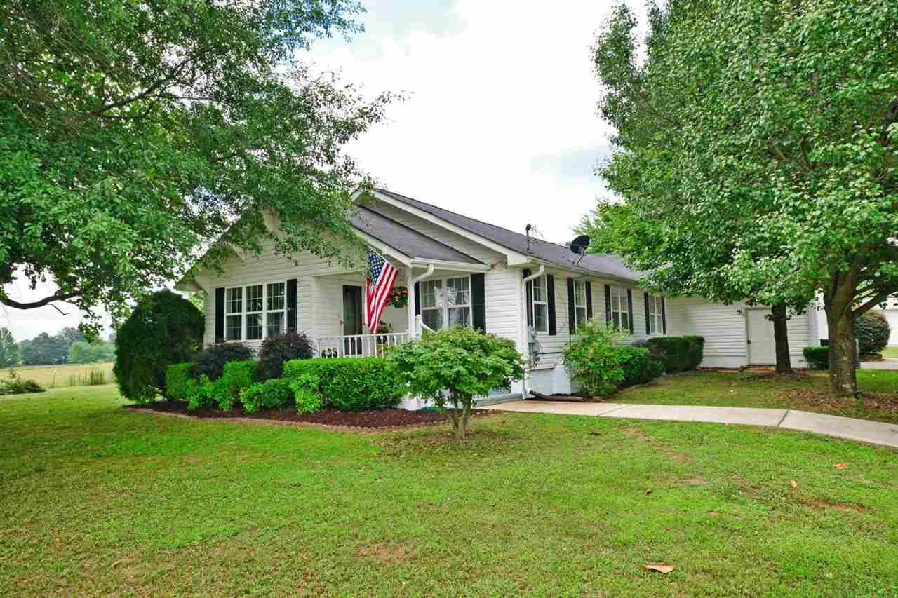 1048 County Road 649 - Photo 1