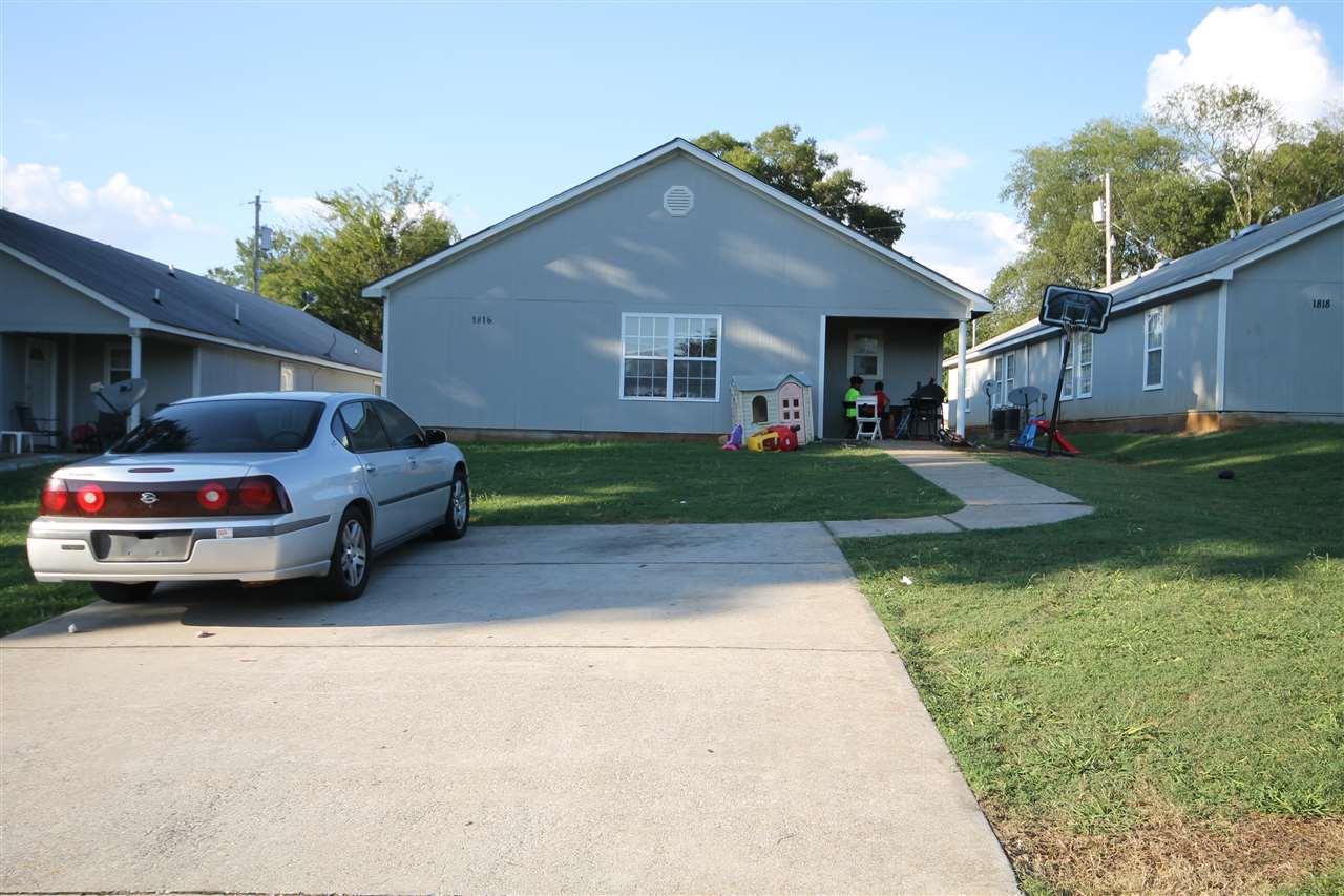 1816 Tower Street - Photo 1