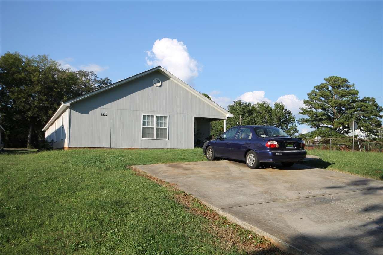 1822 Tower Street - Photo 1