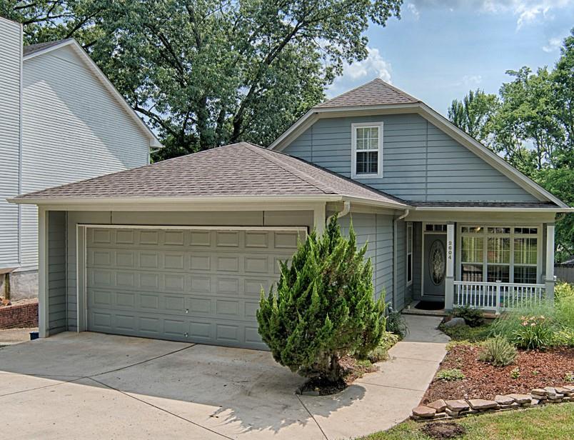 2604 Evergreen Street - Photo 1