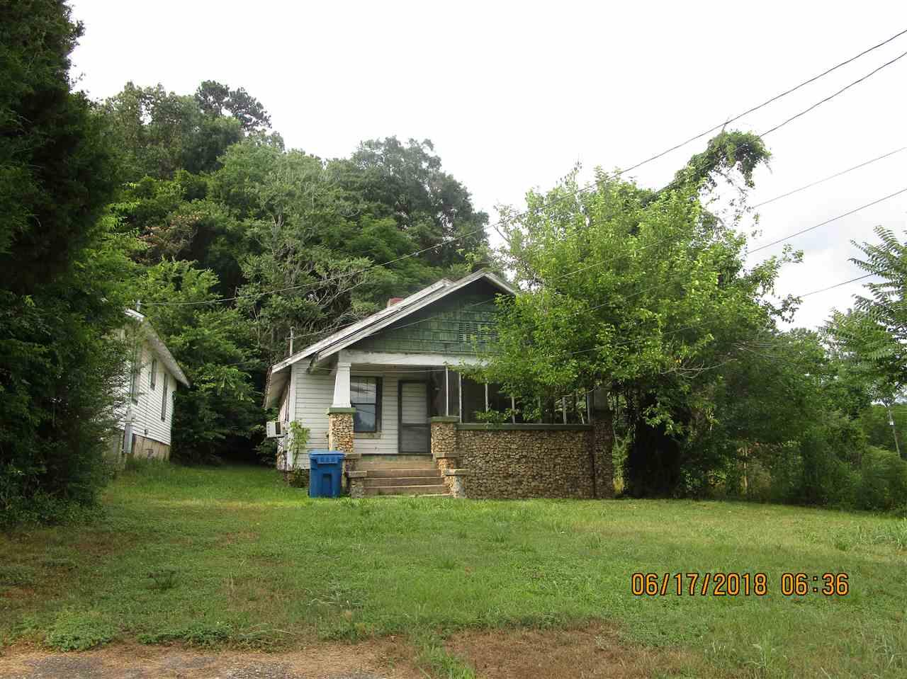 405 Morgan Drive - Photo 1