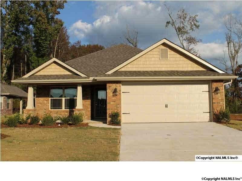 102 Kenton Lane - Photo 1