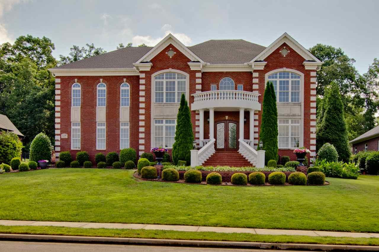 124 Coveshire Place - Photo 1