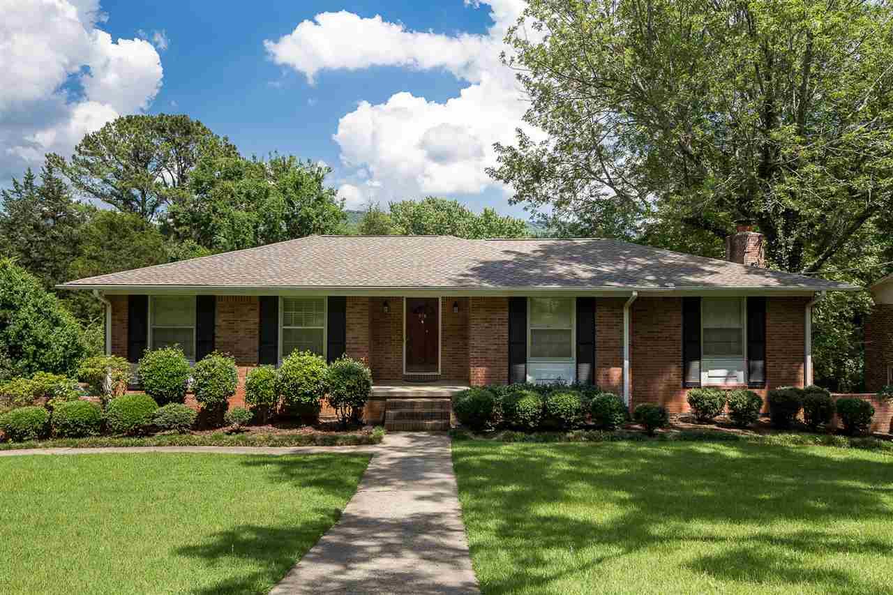 715 Owens Drive - Photo 1