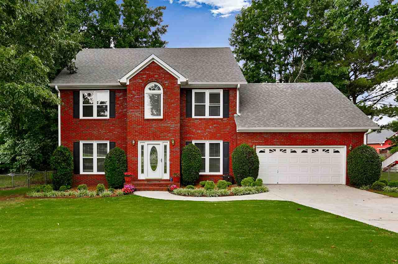 106 Castleton Drive - Photo 1
