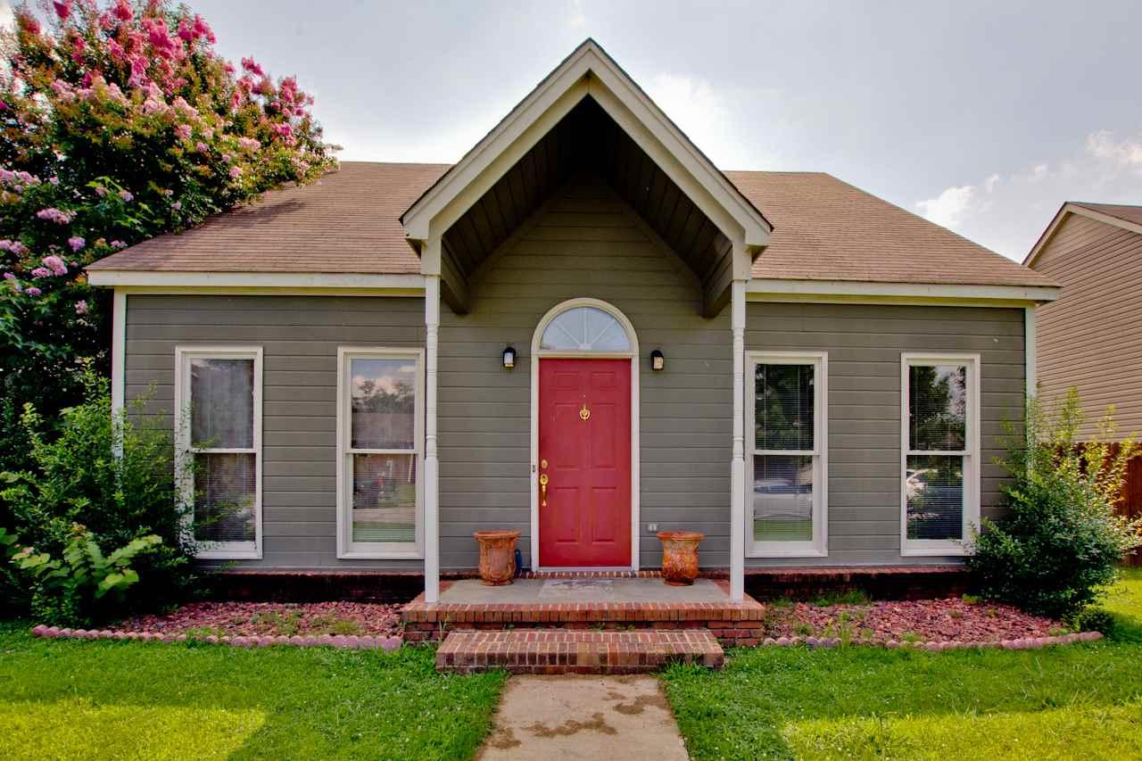 1812 Kathy Lane Court - Photo 1