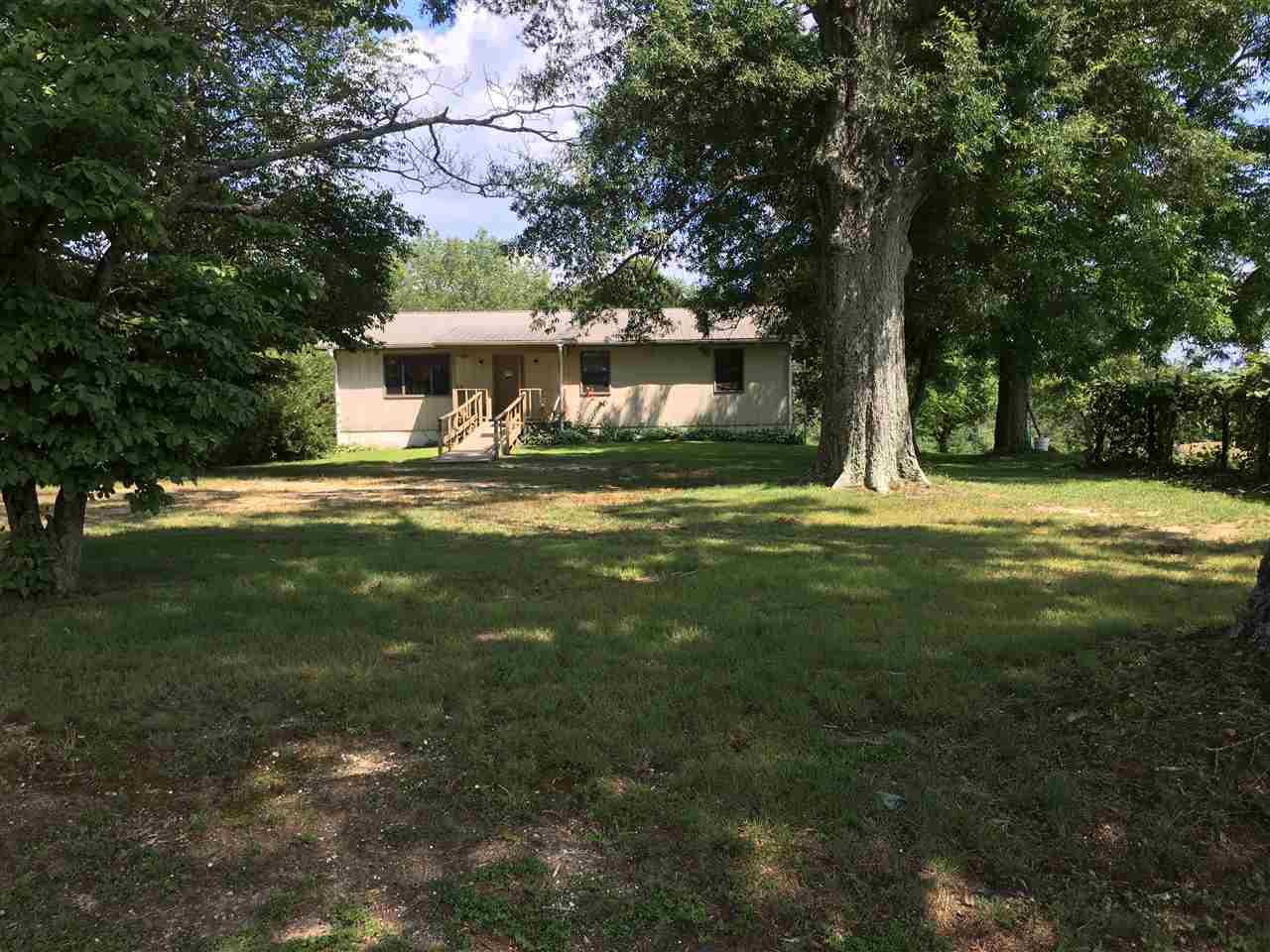 1418 Hilltop Road - Photo 1