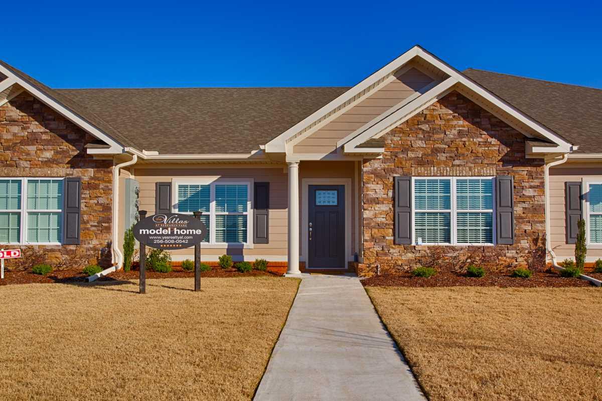 116 Moore Farm Circle - Photo 1